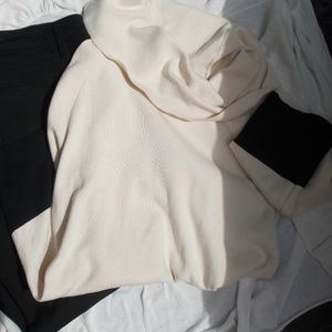 Jones New York Sweater